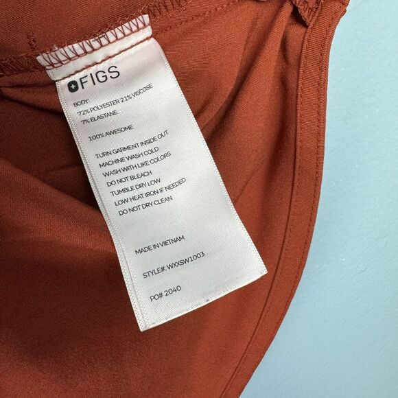 Figs Women's Short Sleeve Top in Rust Orange - Picture 5 of 5